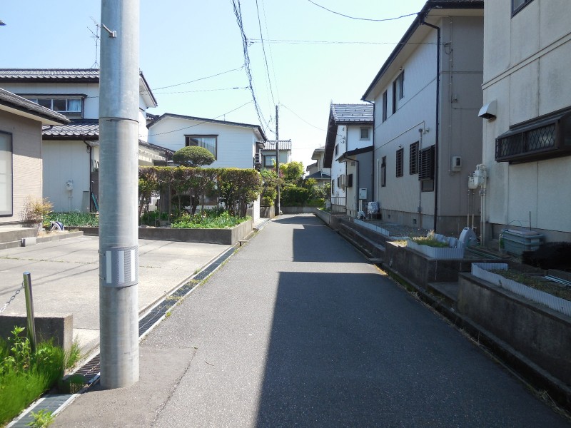 クリックで写真を表示:物件番号:T1250501/居住用/土地/更地/新潟県新潟市東区/400万円/東中野山小学校/東石山中学校/スーパーまで約250m! 物件番号:T1250501/居住用/土地/更地/新潟県新潟市東区/400万円/東中野山小学校/東石山中学校/スーパーまで約250m!
